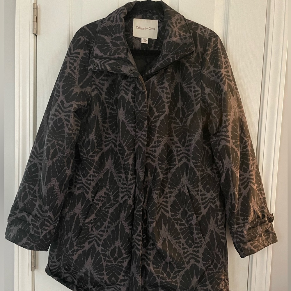 Coldwater Creek Coat Women’s Size Medium Grey/black design